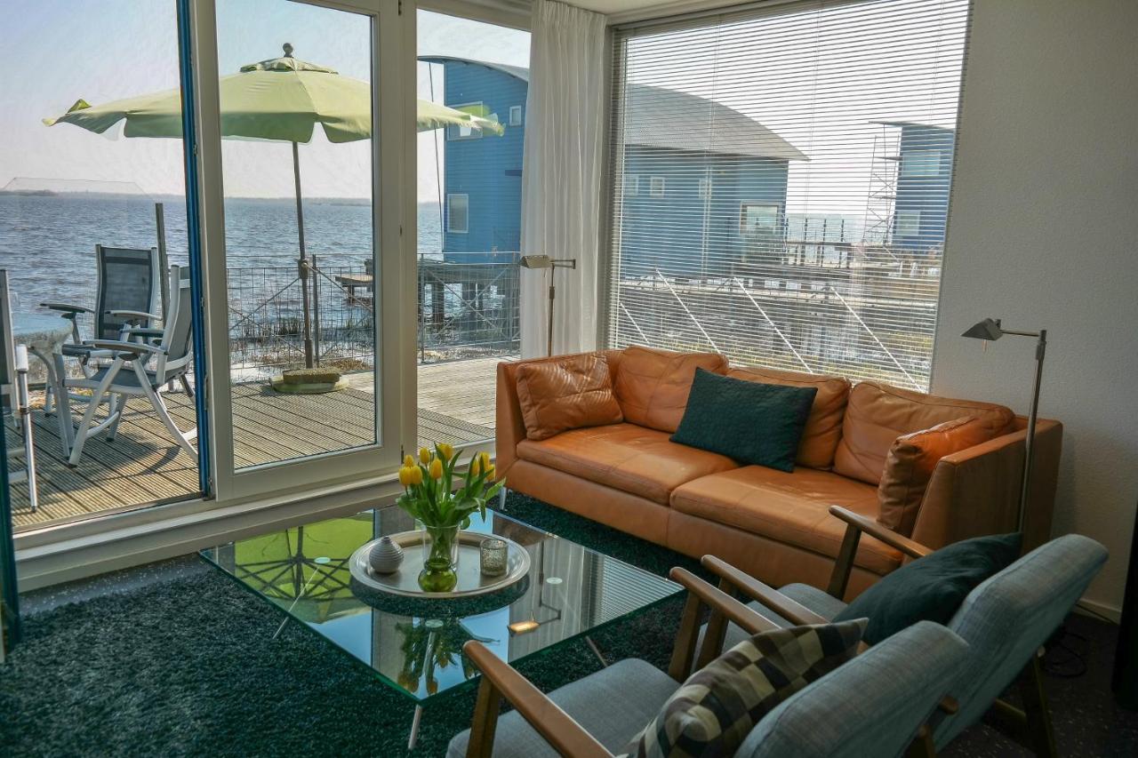 אנג'ום 6 Pers. Waterfront Home Seeblick, Equipped Stilt House On The Water מראה חיצוני תמונה